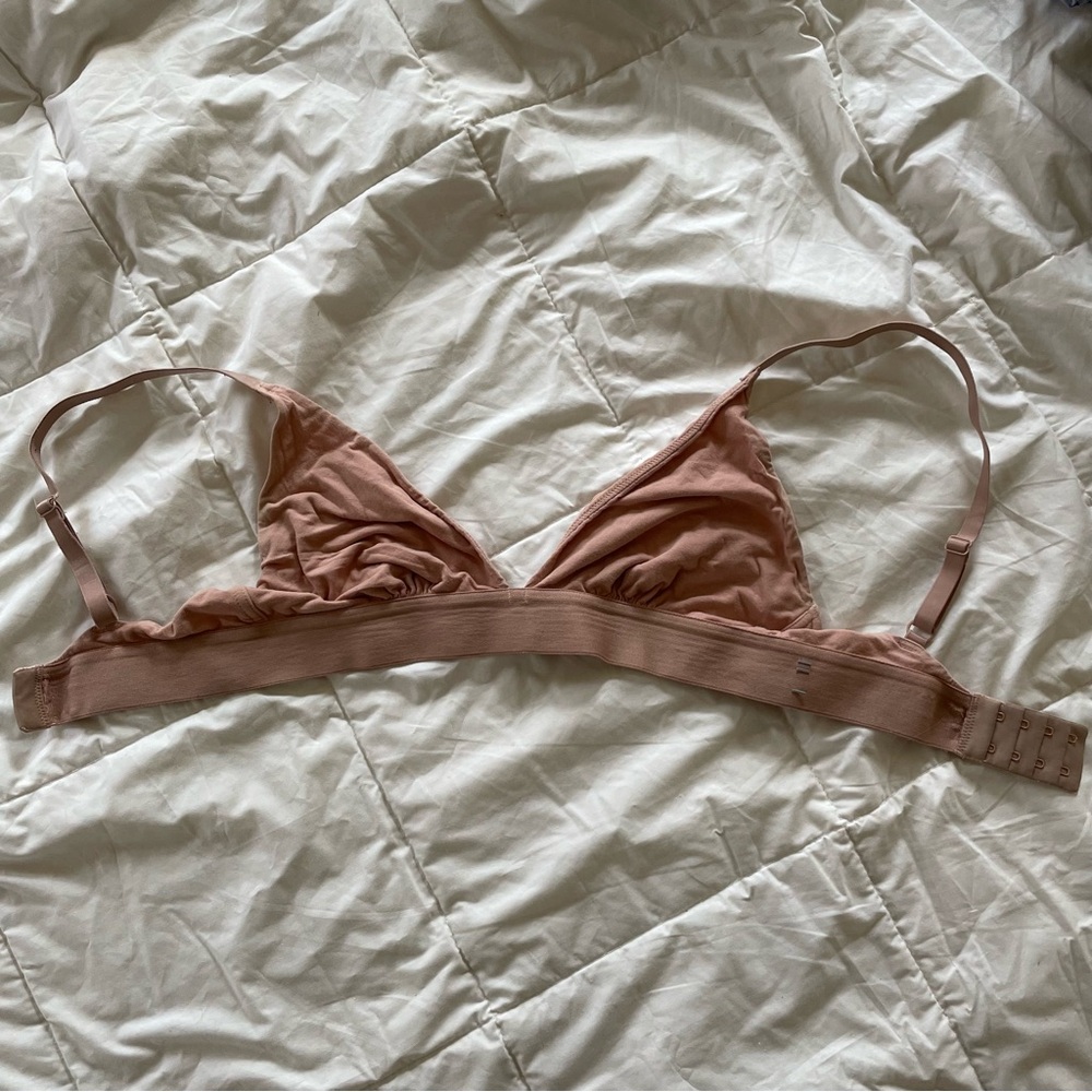 Negative Cotton Triangle Bra in Buff Size 2